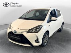Toyota Yaris 1.5 Hybrid 5 porte Active del 2017 usata a Prato
