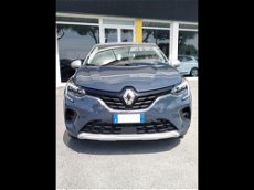Renault Captur Full Hybrid E-Tech 145 CV Equilibre del 2023 usata a Grosseto