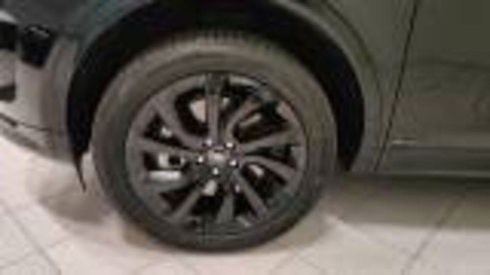 Land Rover Discovery Sport usata a Novara (9)