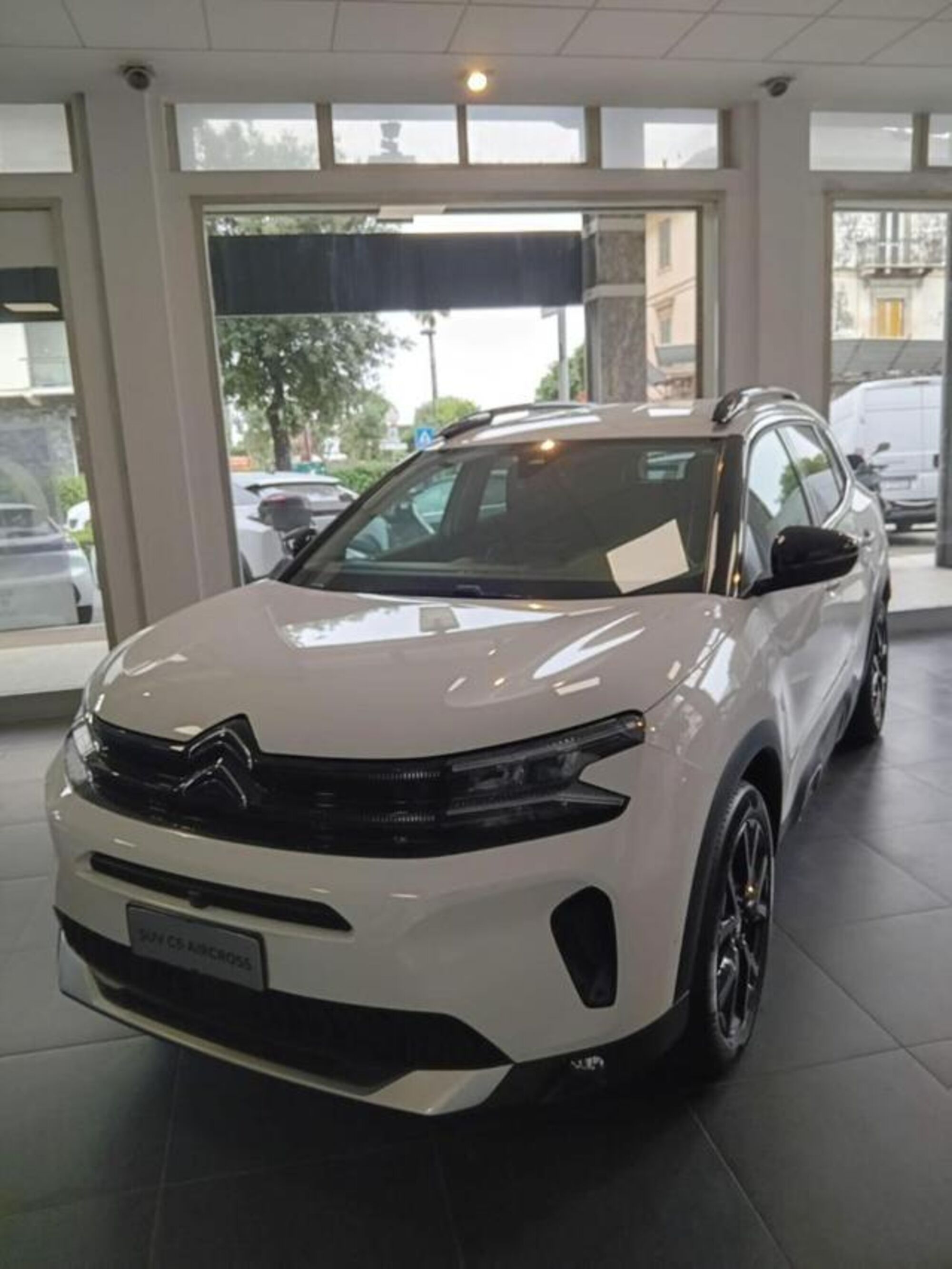 Citroen C5 Aircross Aircross 1.2 hybrid Max 136cv e-dcs6 nuova a Savona