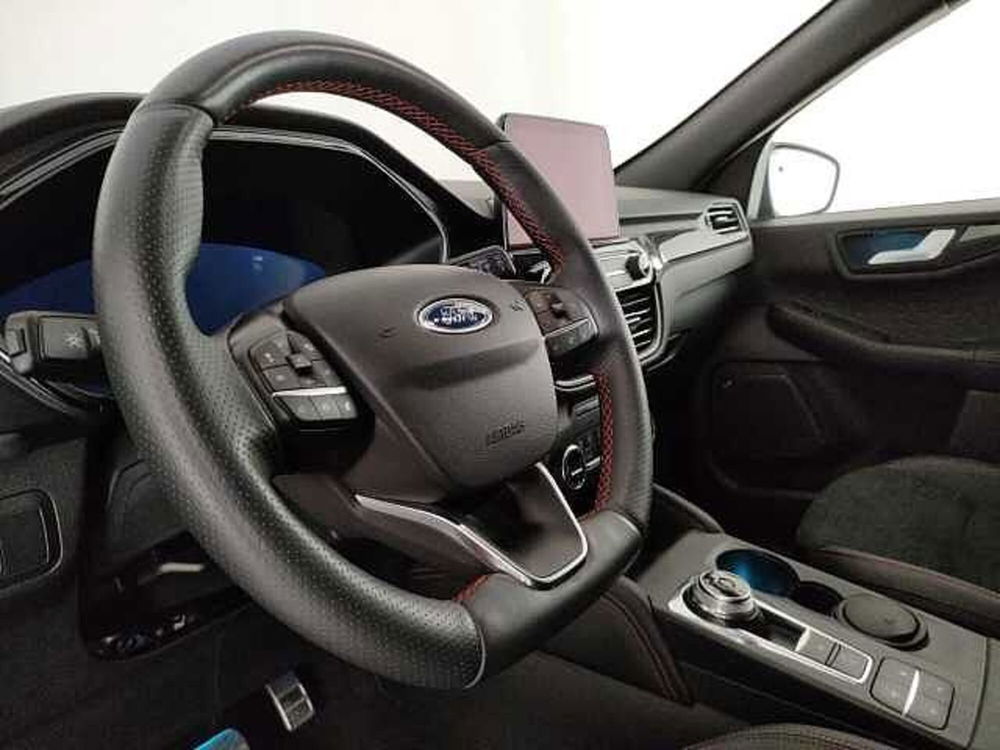 Ford Kuga usata a Roma (12)