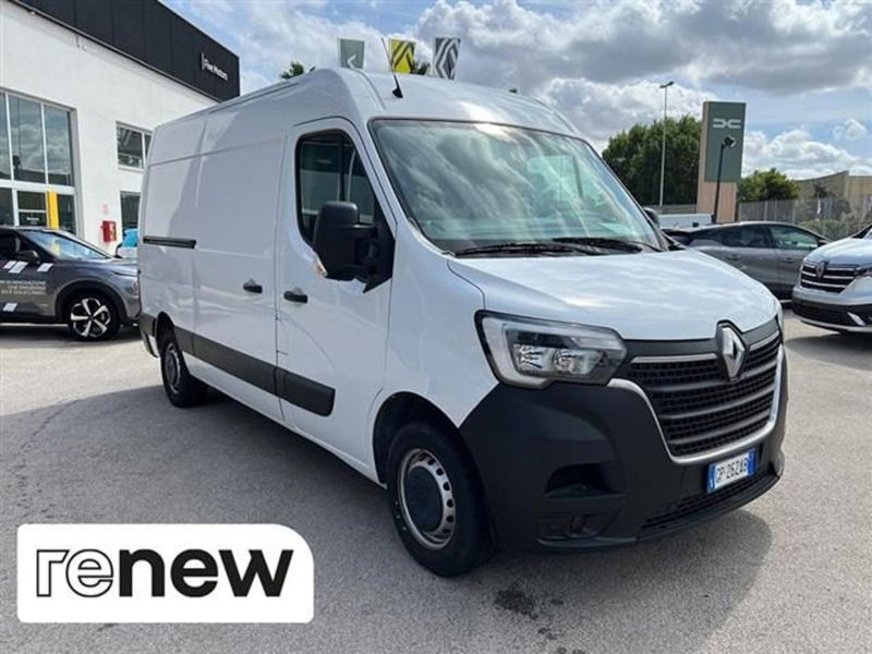 Renault Master Furgone T35 2.3 dCi 135 PC-TM Furgone Ice  del 2021 usata a Brindisi