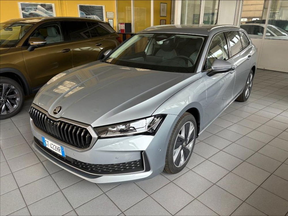 Skoda Superb Station Wagon nuova a Monza e Brianza