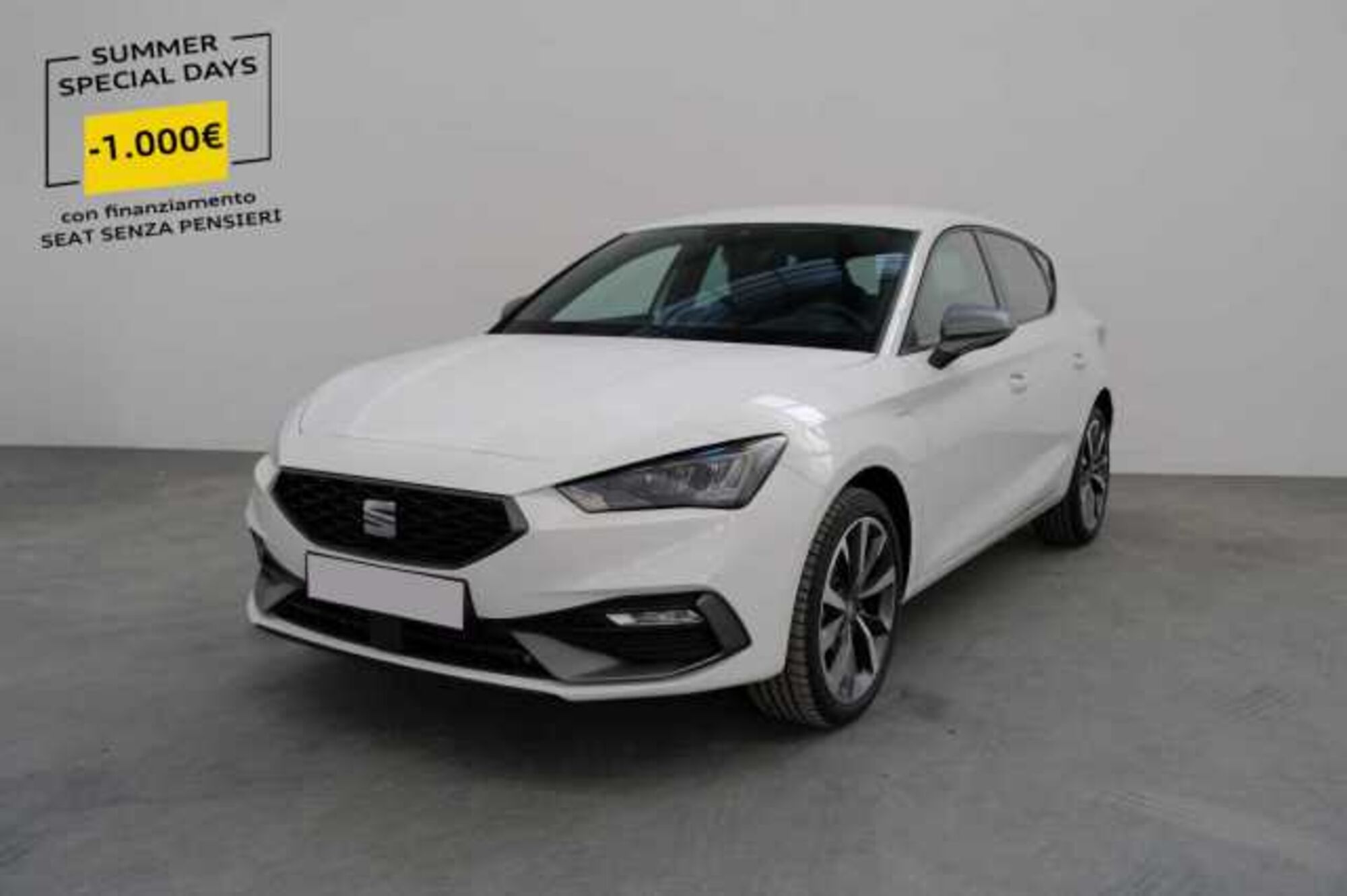 SEAT Leon 1.4 e-HYBRID 204 CV DSG FR nuova a Varese