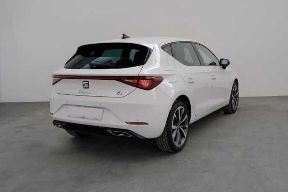 SEAT Leon nuova a Varese (4)