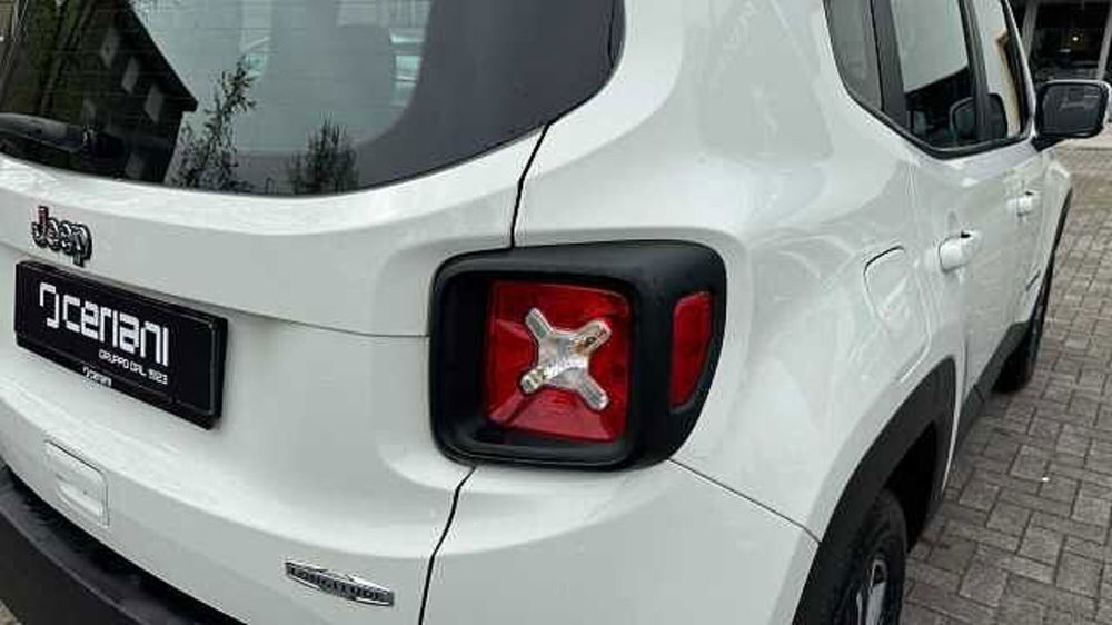 Jeep Renegade usata a Milano (15)