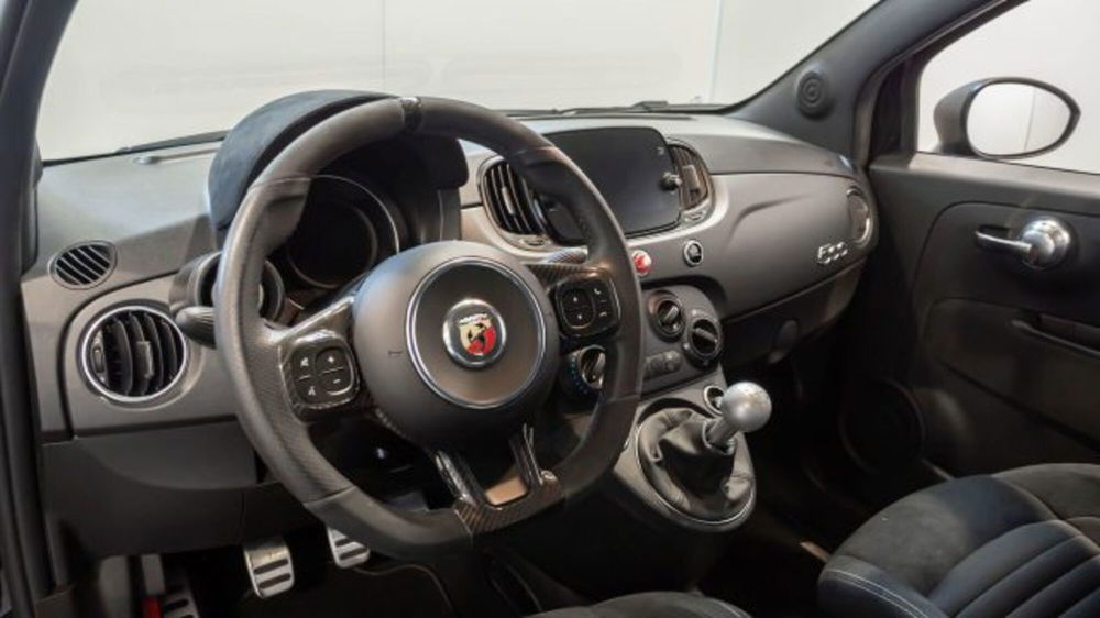 Abarth 695 usata a Padova (12)