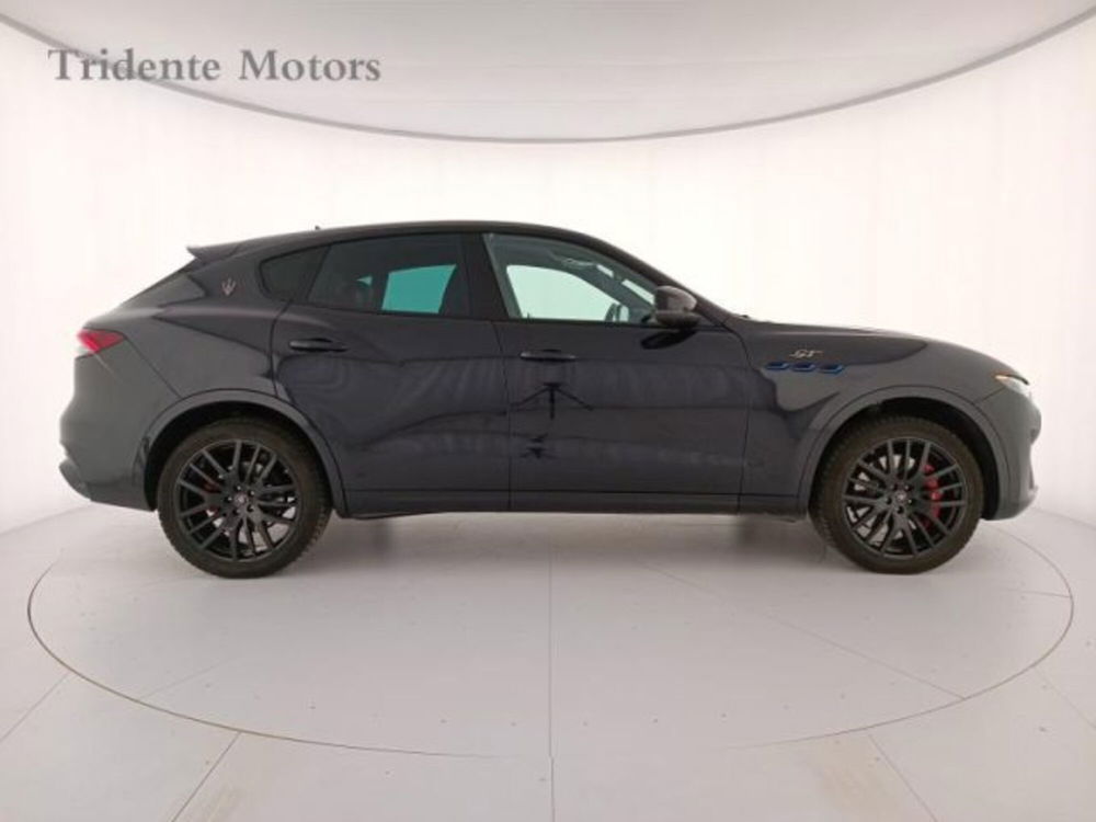 Maserati Levante usata a Padova (3)