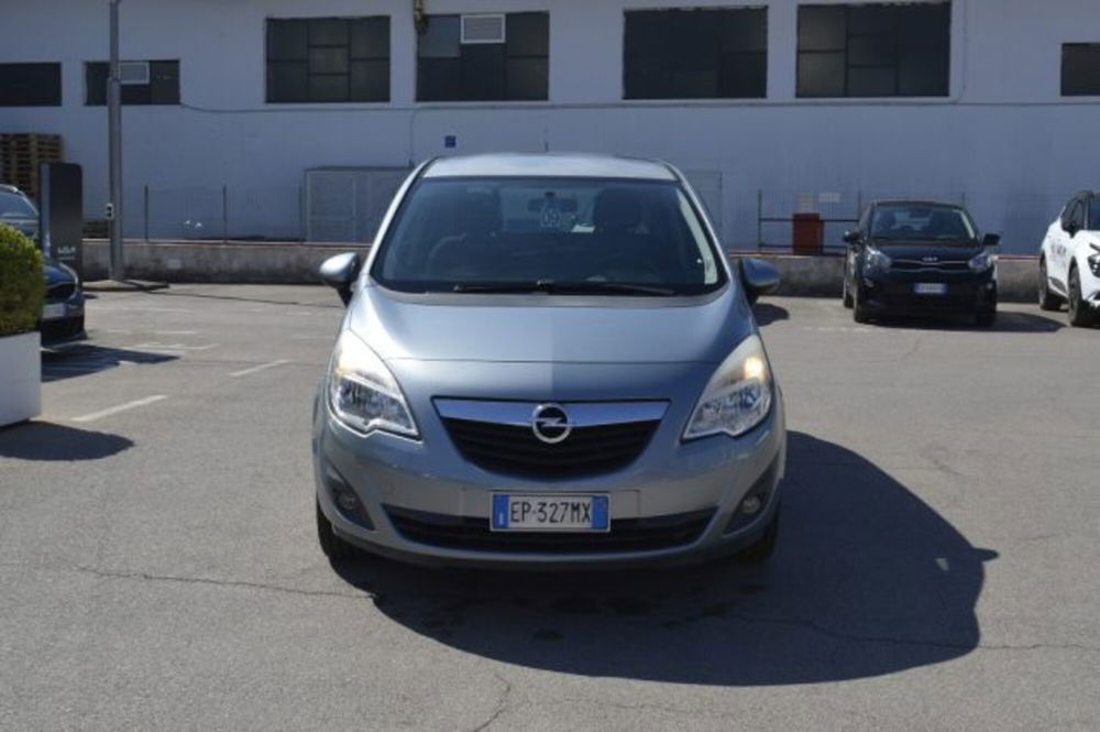 Opel Meriva usata a Latina (2)