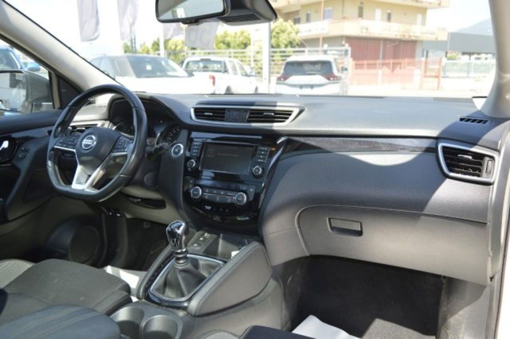 Nissan Qashqai usata a Latina (9)