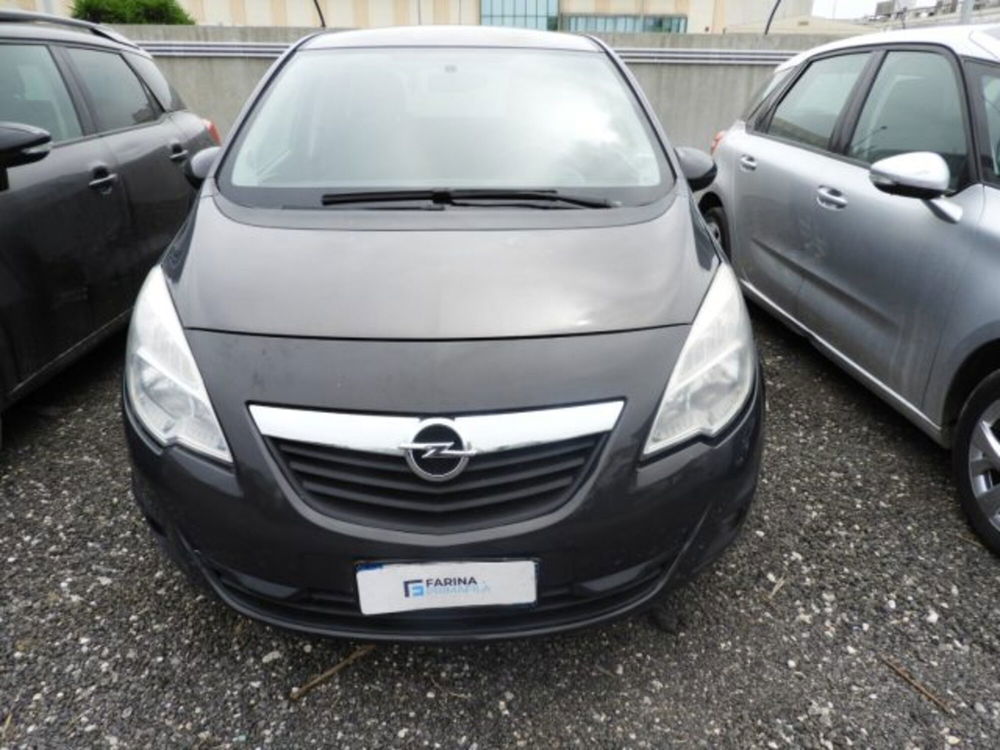 Opel Meriva usata a Caserta