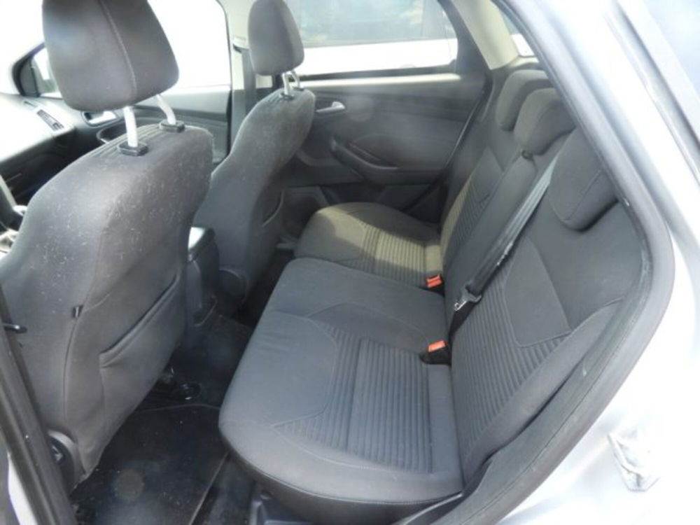 Ford Focus Station Wagon usata a Caserta (5)