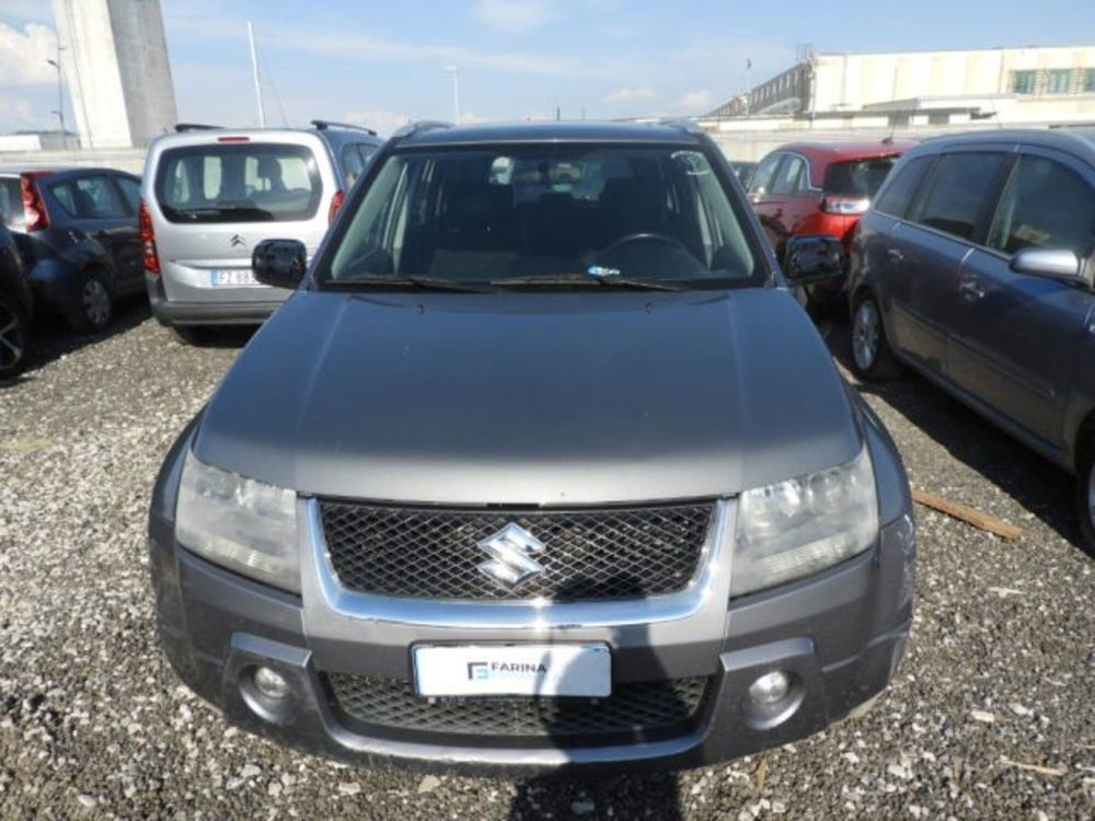 Suzuki Grand Vitara usata a Caserta