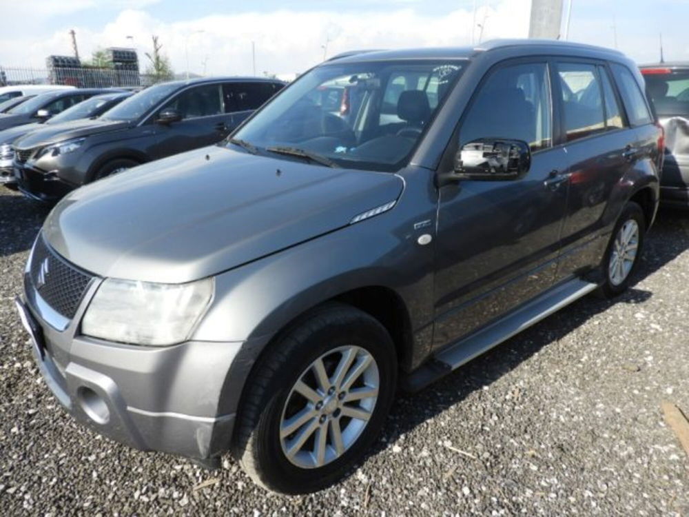 Suzuki Grand Vitara usata a Caserta (2)