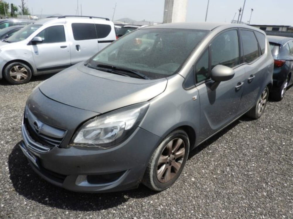 Opel Meriva usata a Caserta (2)