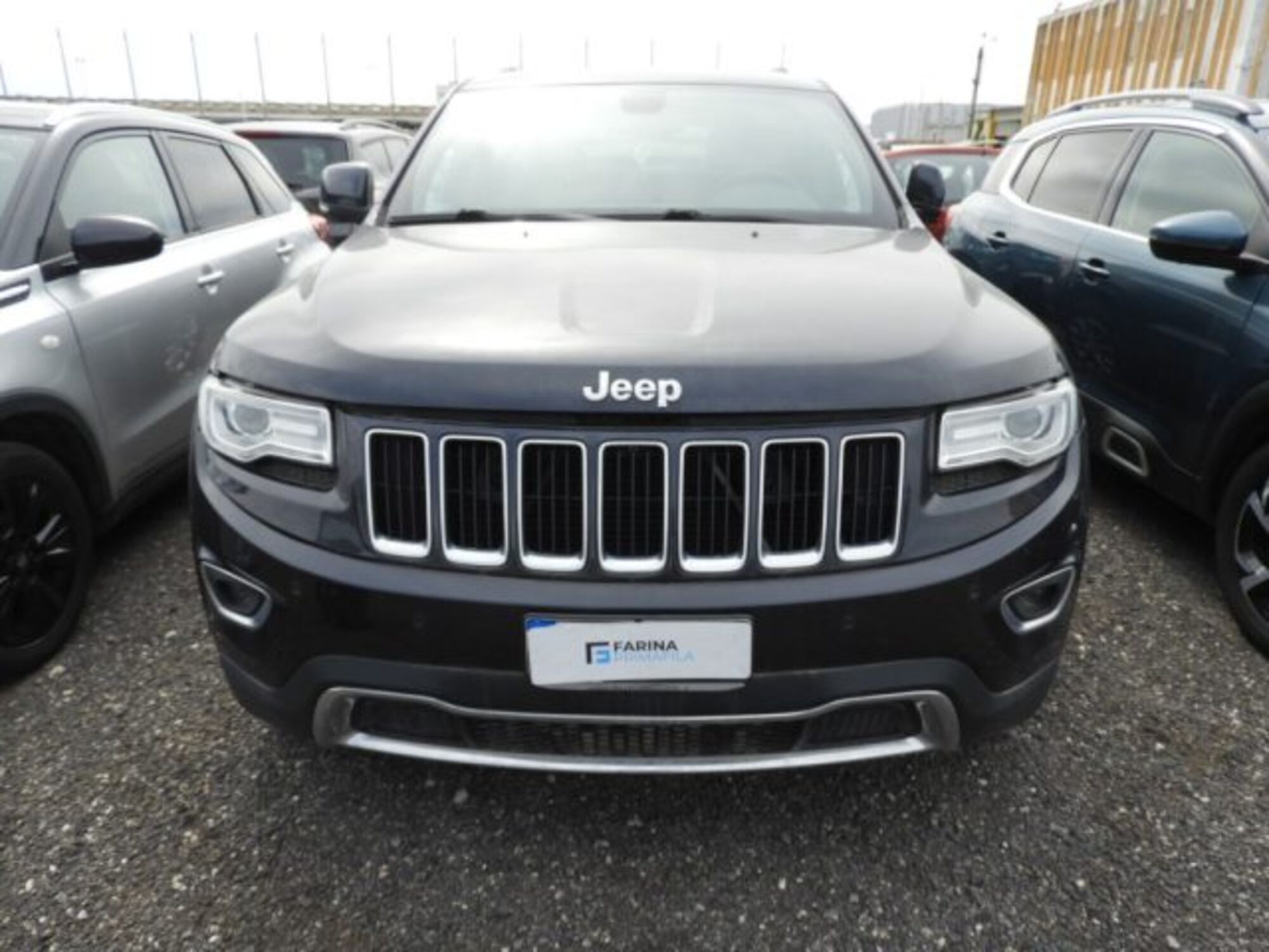 Jeep Grand Cherokee 3.0 V6 CRD 250 CV Multijet II Limited  del 2014 usata a Marcianise