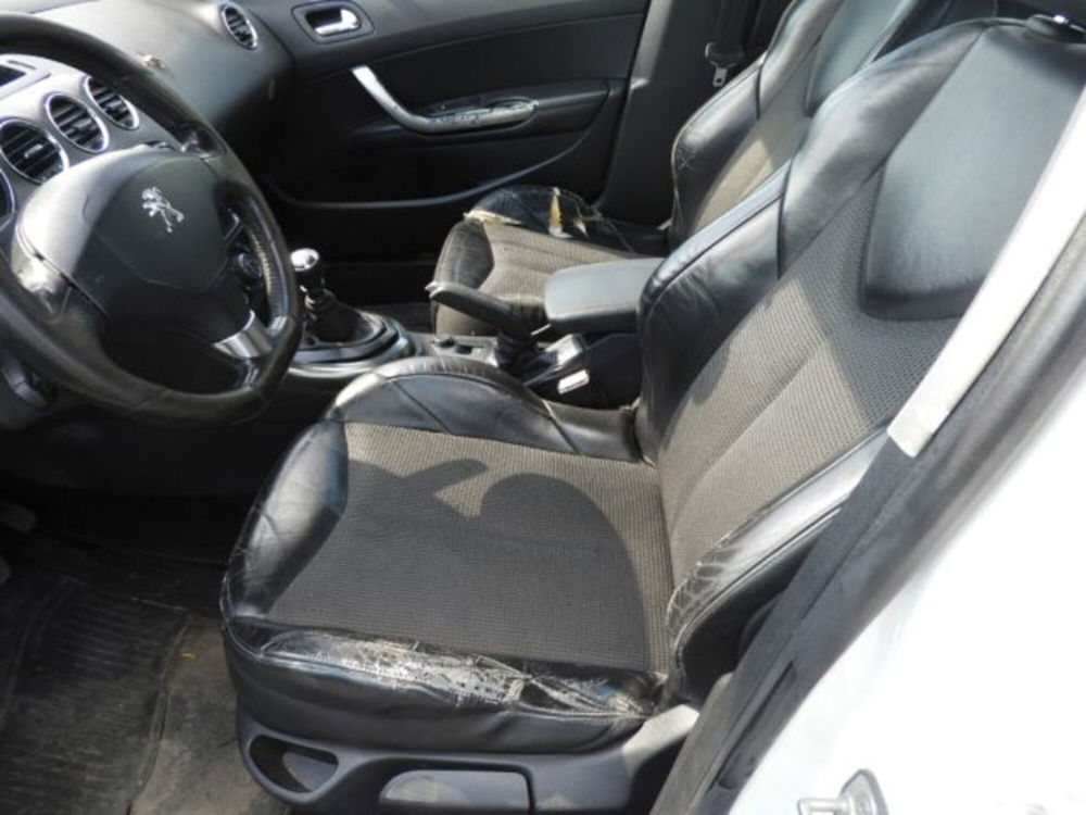 Peugeot 308 usata a Caserta (12)