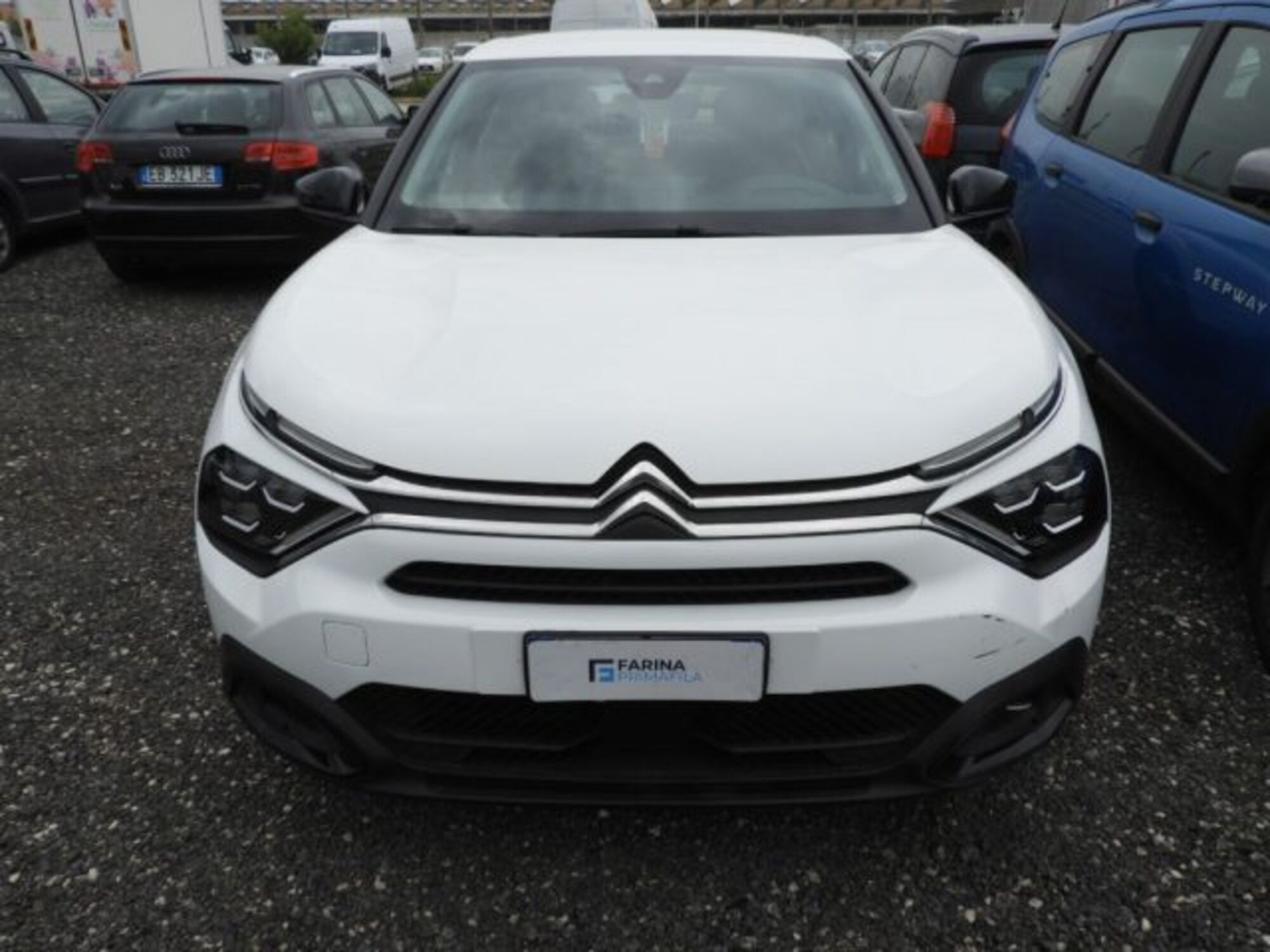 Citroen C4 1.5 bluehdi Business s&amp;s 130cv eat8 del 2021 usata a Marcianise