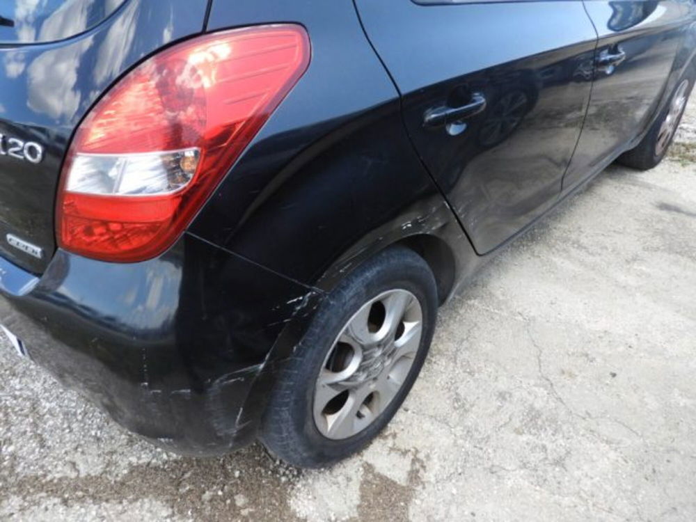 Hyundai i20 usata a Caserta (12)