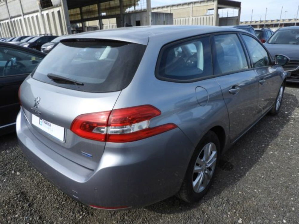 Peugeot 308 usata a Caserta (4)