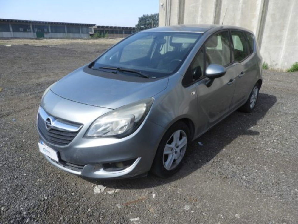 Opel Meriva usata a Caserta (2)