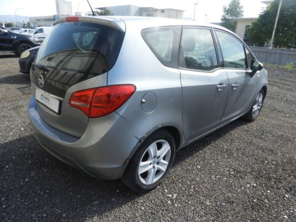 Opel Meriva usata a Caserta (4)