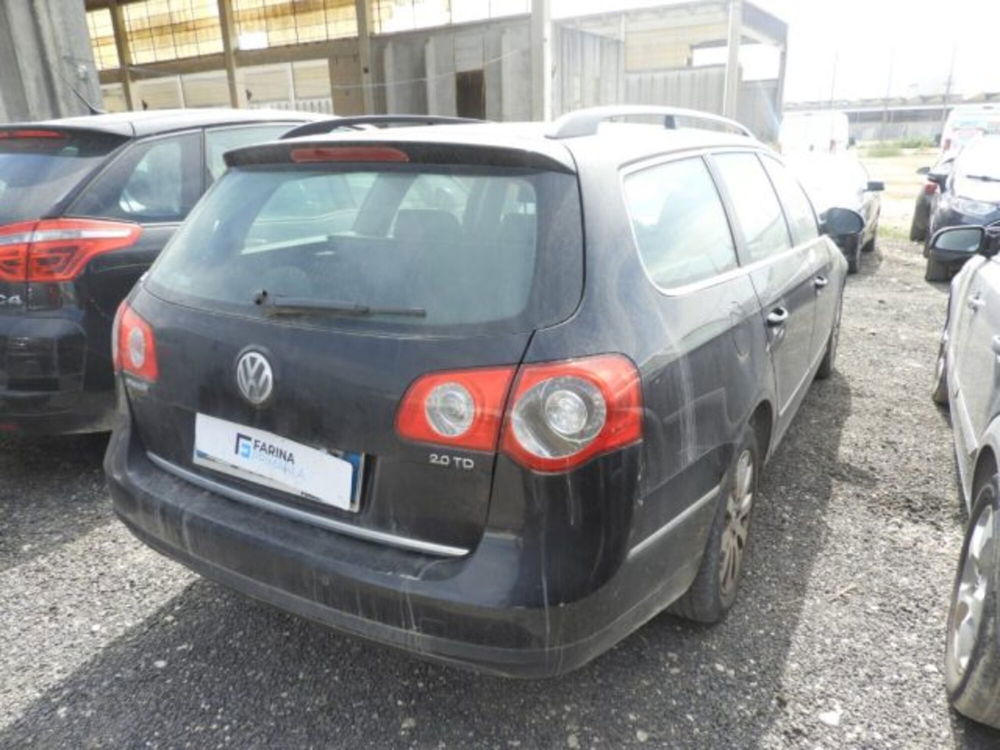 Volkswagen Passat Variant usata a Caserta (5)