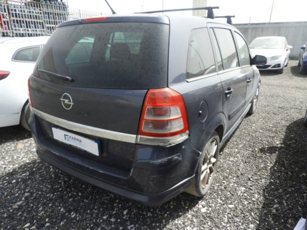 Opel Zafira usata a Caserta (4)