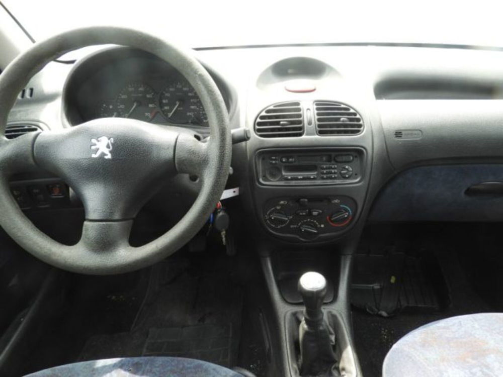 Peugeot 206 usata a Caserta (6)