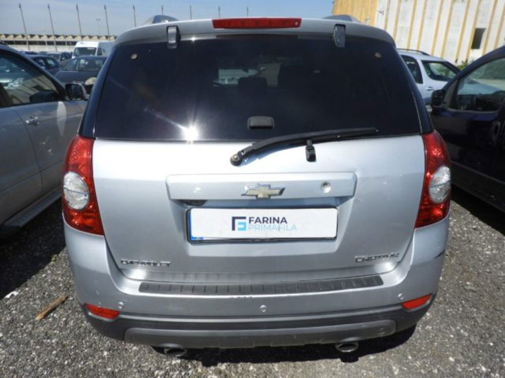 Chevrolet Captiva usata a Caserta (3)