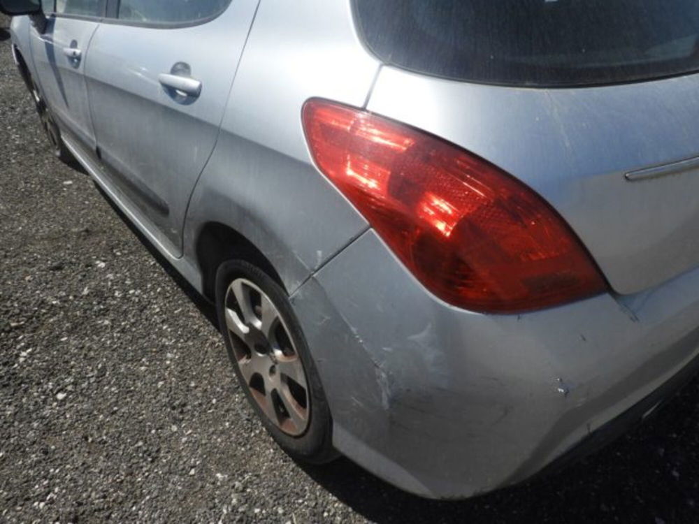 Peugeot 308 usata a Caserta (17)