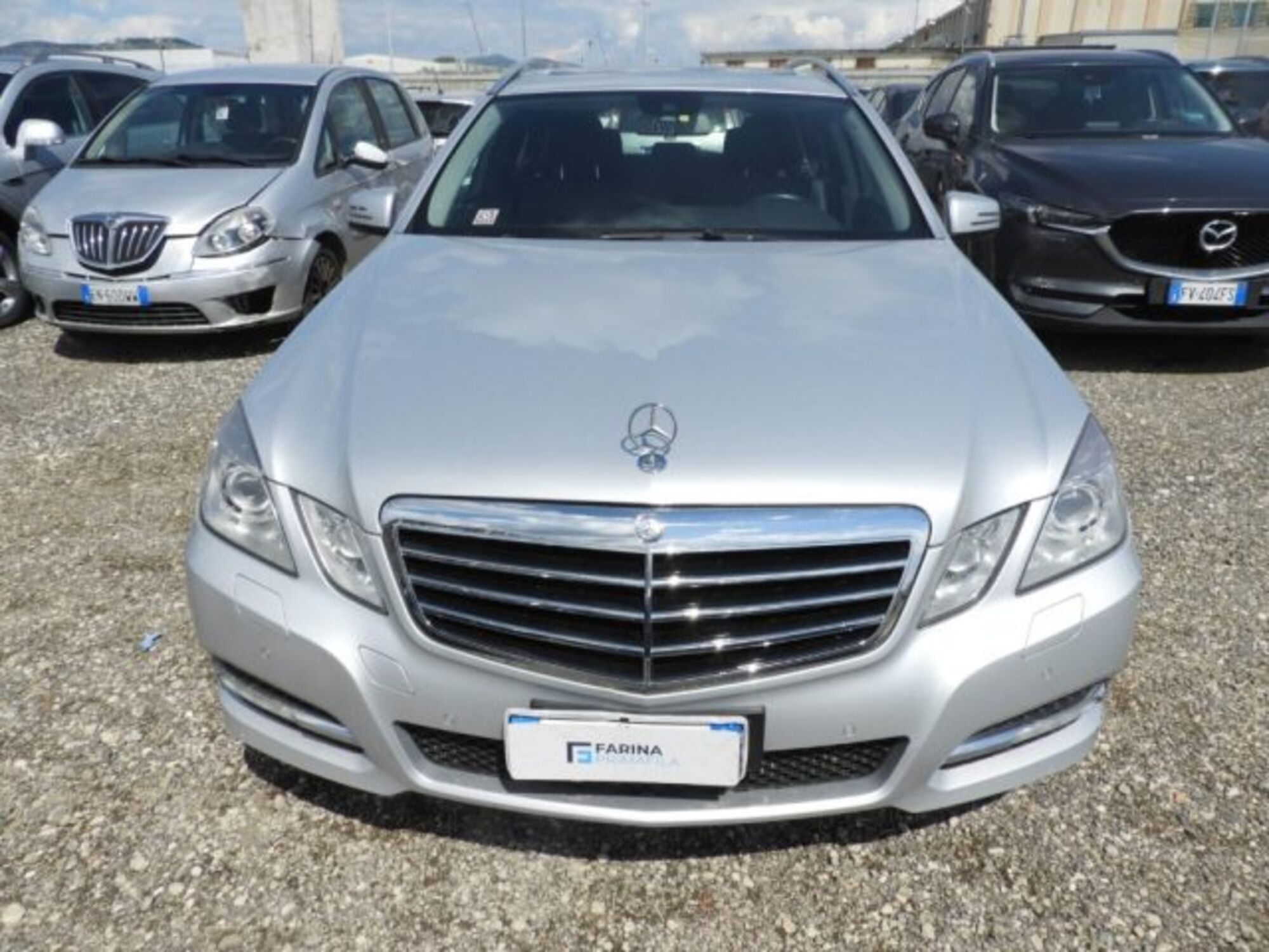 Mercedes-Benz Classe E 250 CDI BlueEFFICIENCY 4M. Elegance  del 2011 usata a Marcianise