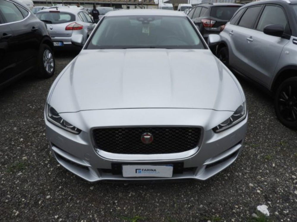 Jaguar XE usata a Caserta