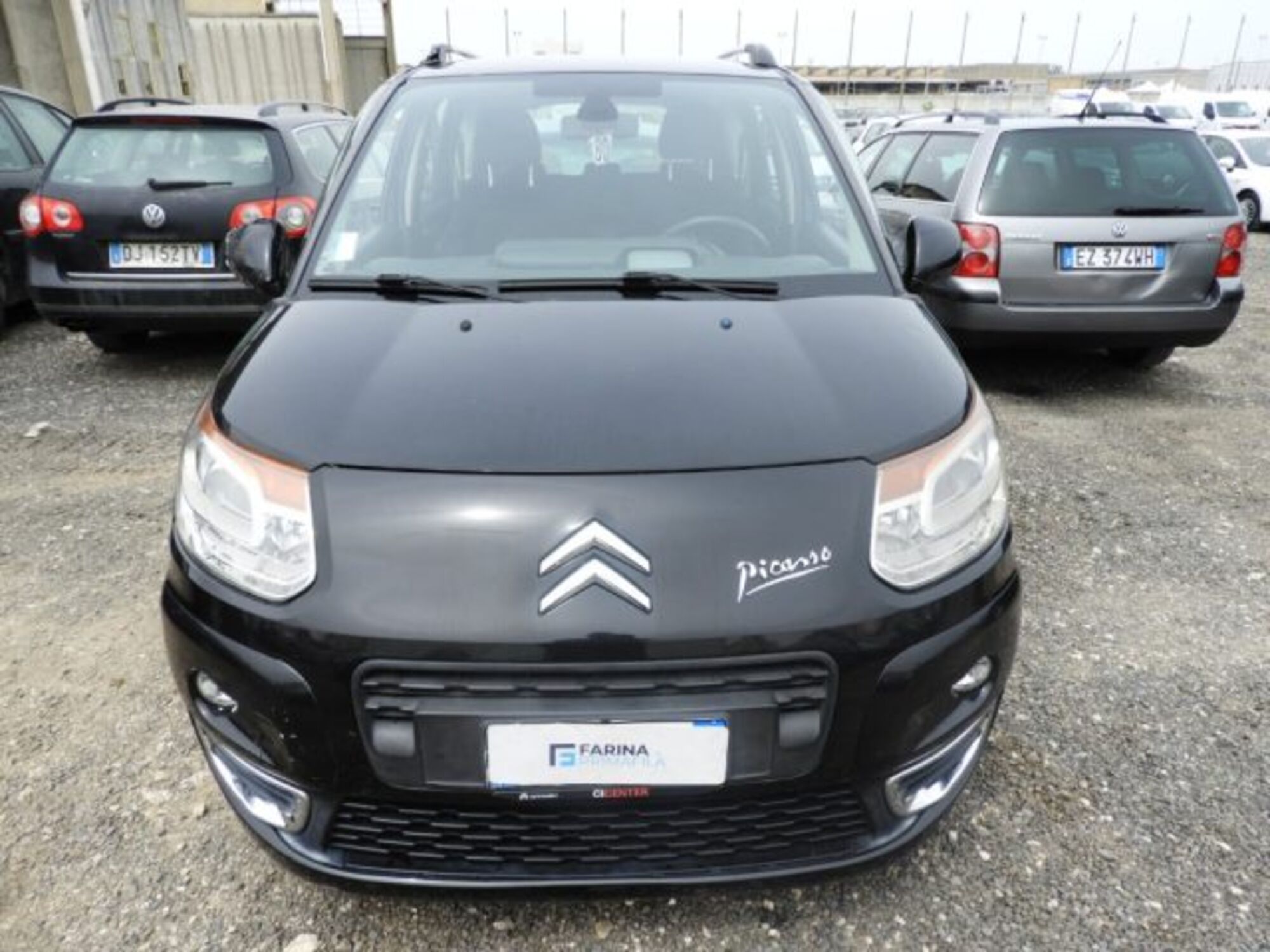 Citroen C3 Picasso 1.4 VTi 95 Exclusive  del 2011 usata a Marcianise