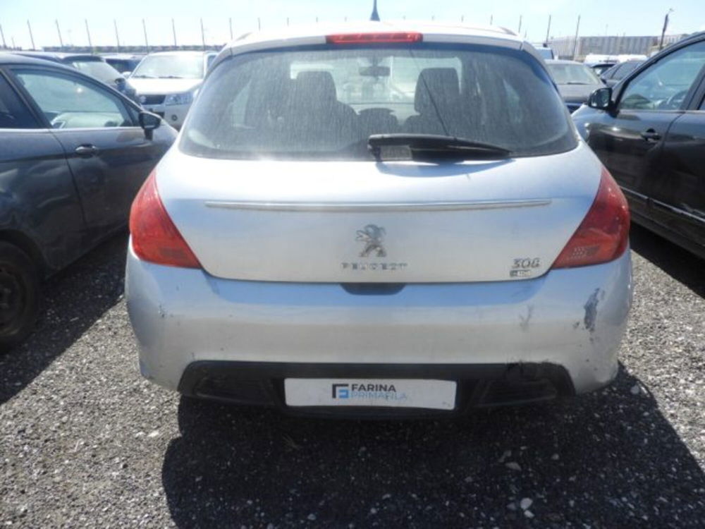 Peugeot 308 usata a Caserta (4)