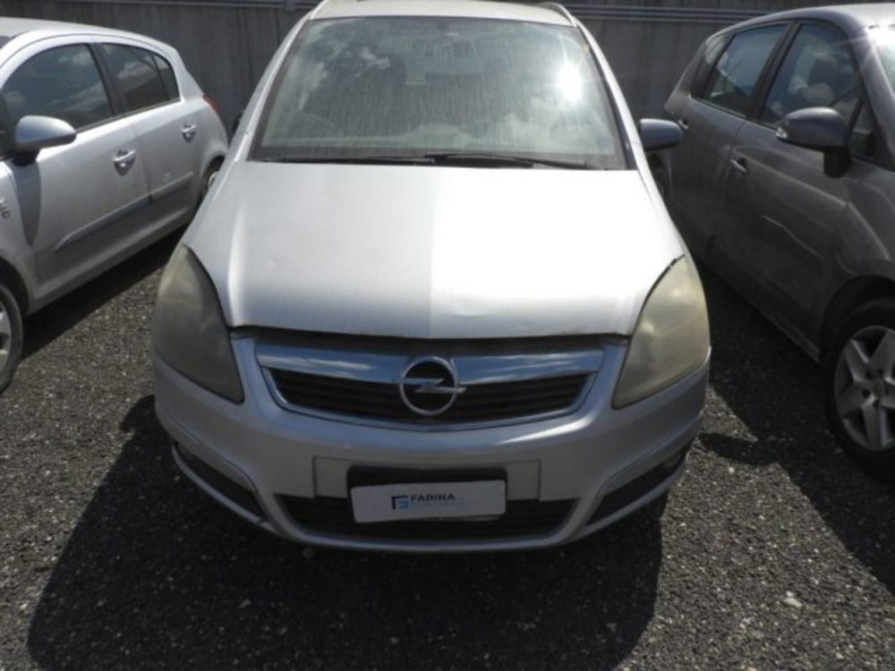 Opel Zafira usata a Caserta