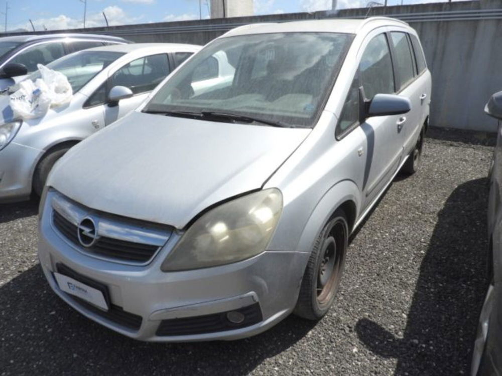 Opel Zafira usata a Caserta (2)