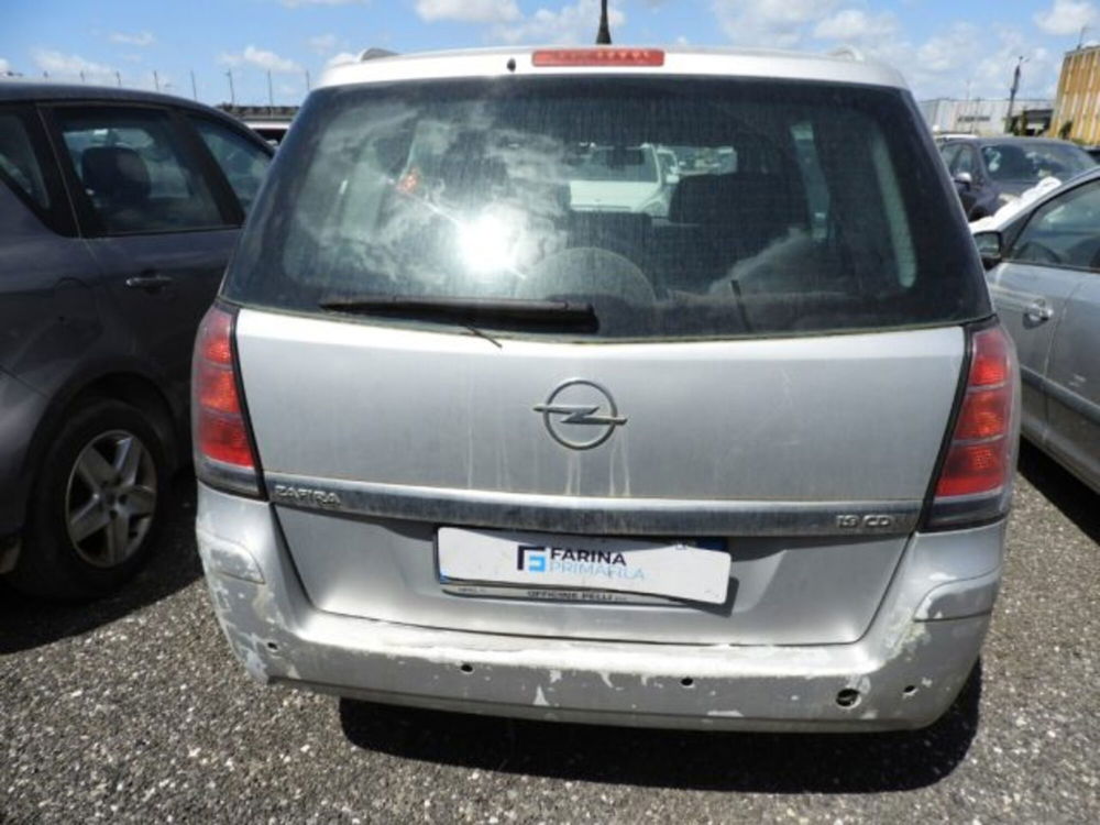 Opel Zafira usata a Caserta (4)