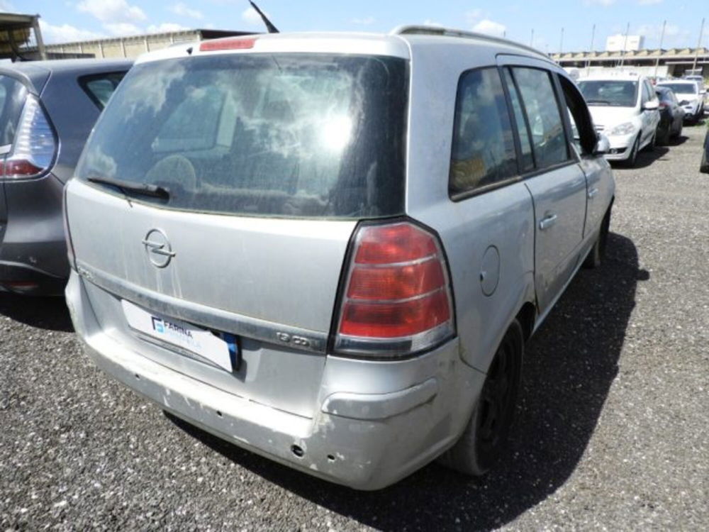 Opel Zafira usata a Caserta (5)