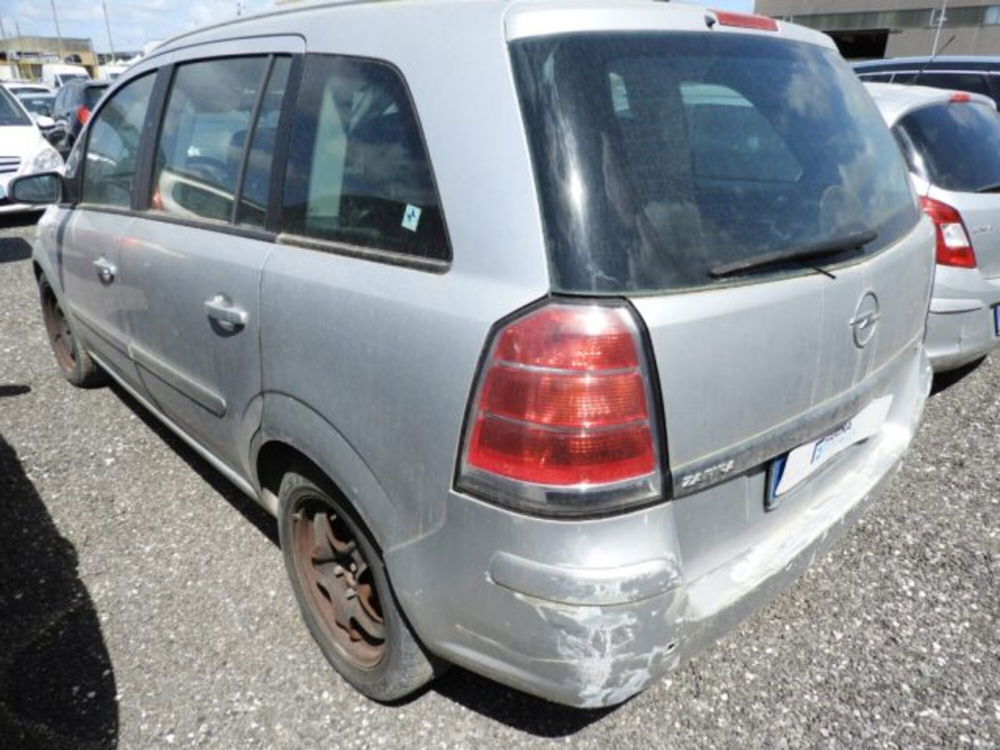 Opel Zafira usata a Caserta (6)