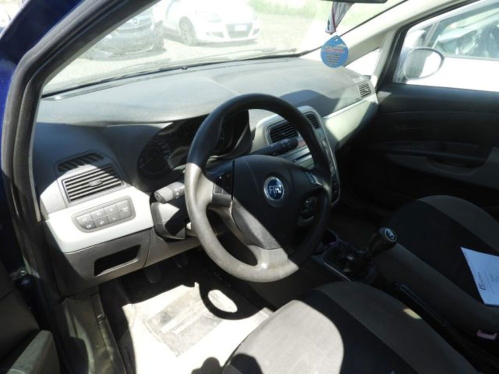 Fiat Grande Punto usata a Caserta (7)