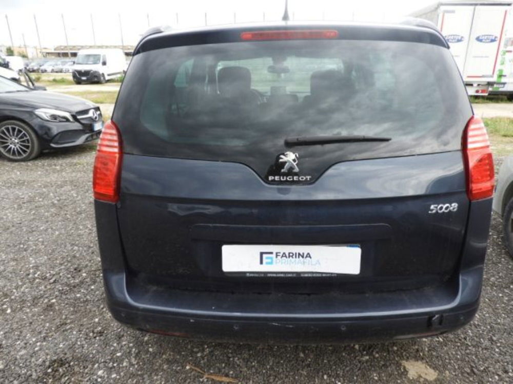 Peugeot 5008 usata a Caserta (3)