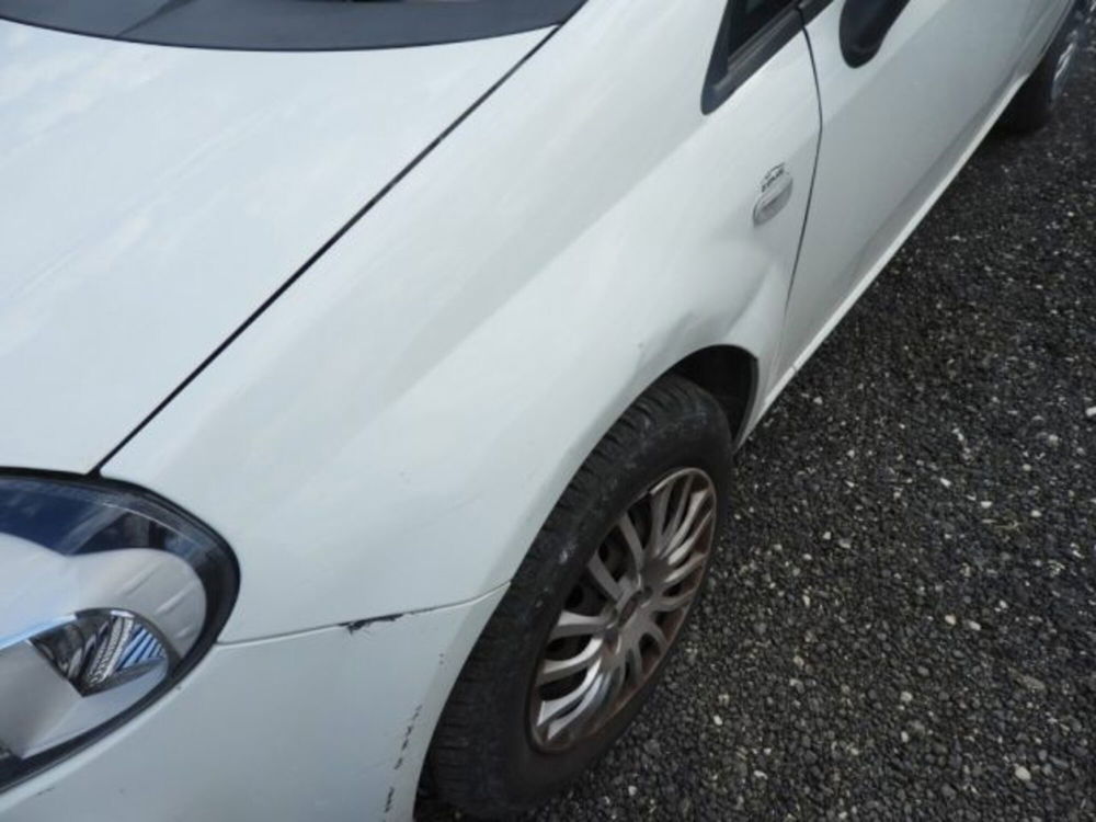 Fiat Punto usata a Caserta (9)