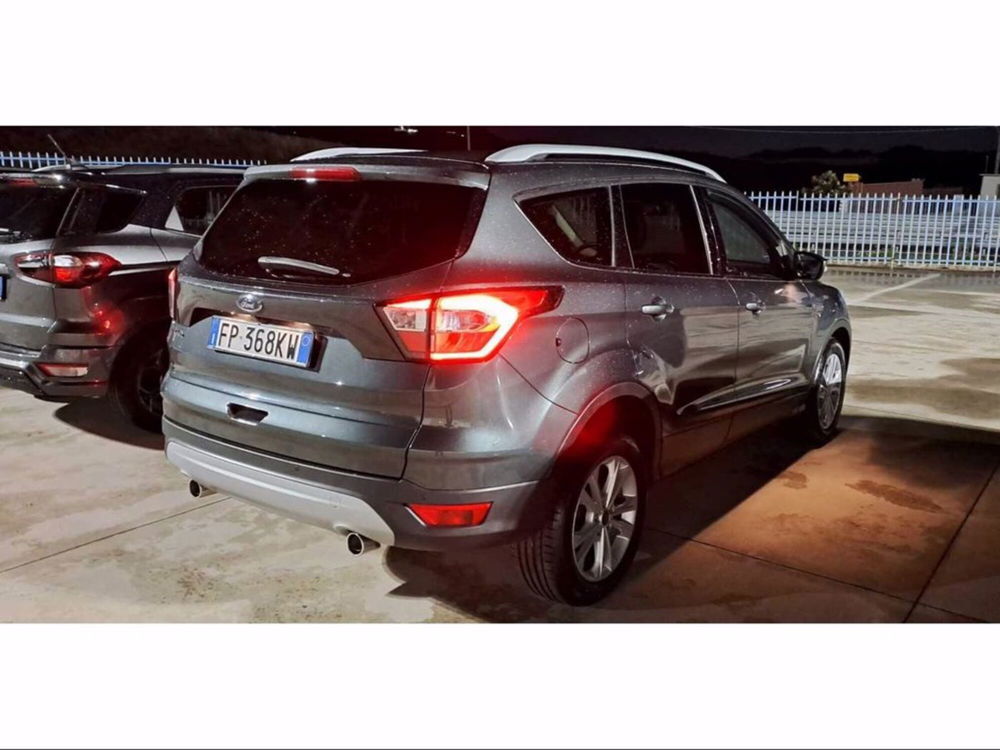 Ford Kuga usata a Matera (5)