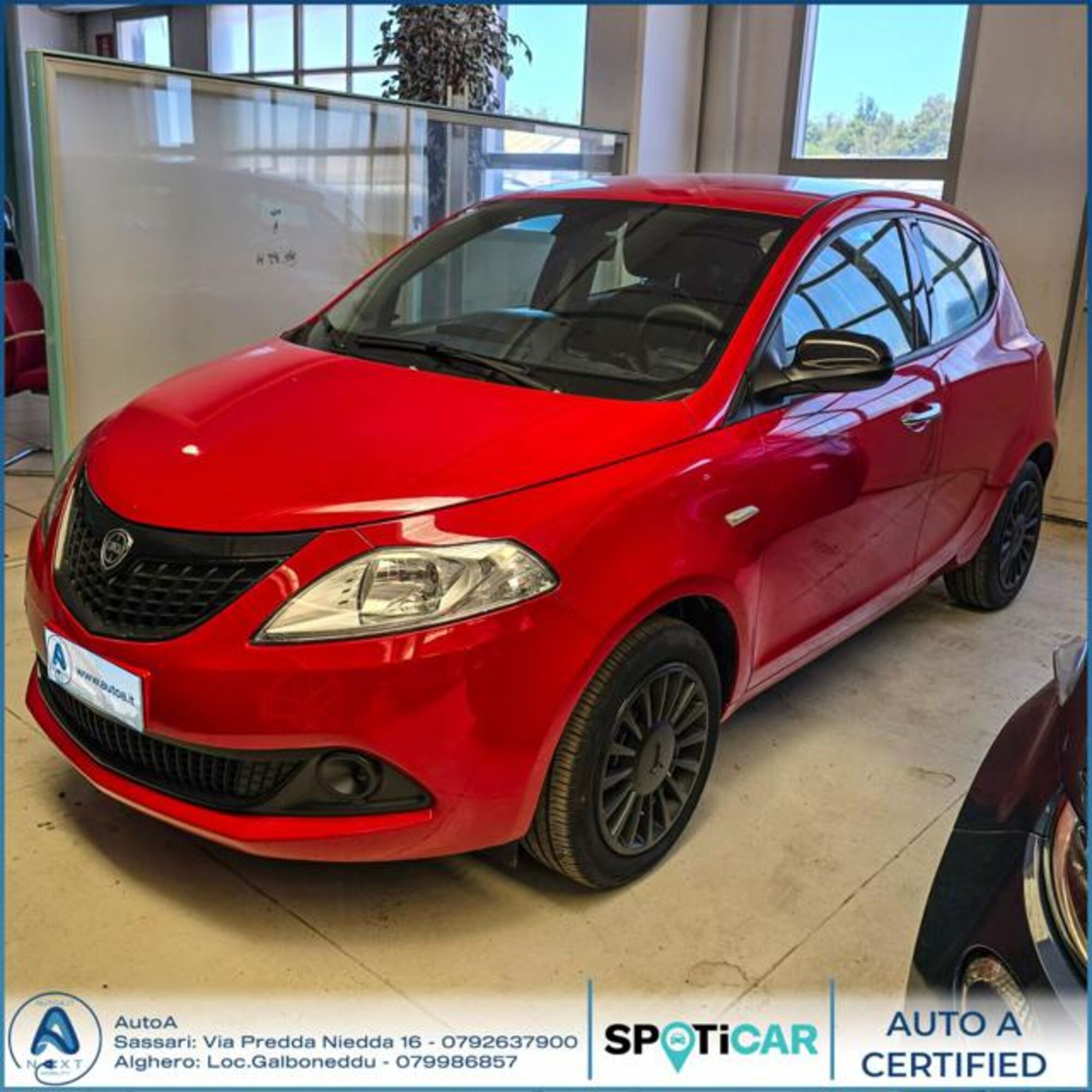 Lancia Ypsilon 1.0 FireFly 5 porte S&amp;S Hybrid Ecochic Silver  del 2023 usata a Sassari