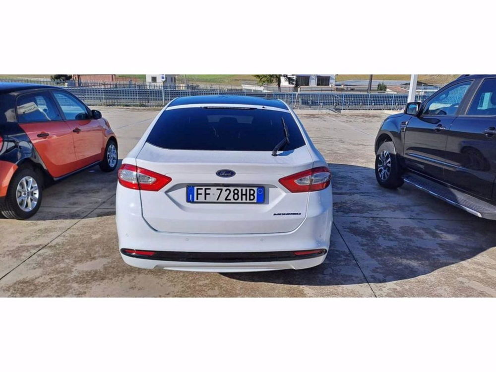 Ford Mondeo usata a Matera (8)