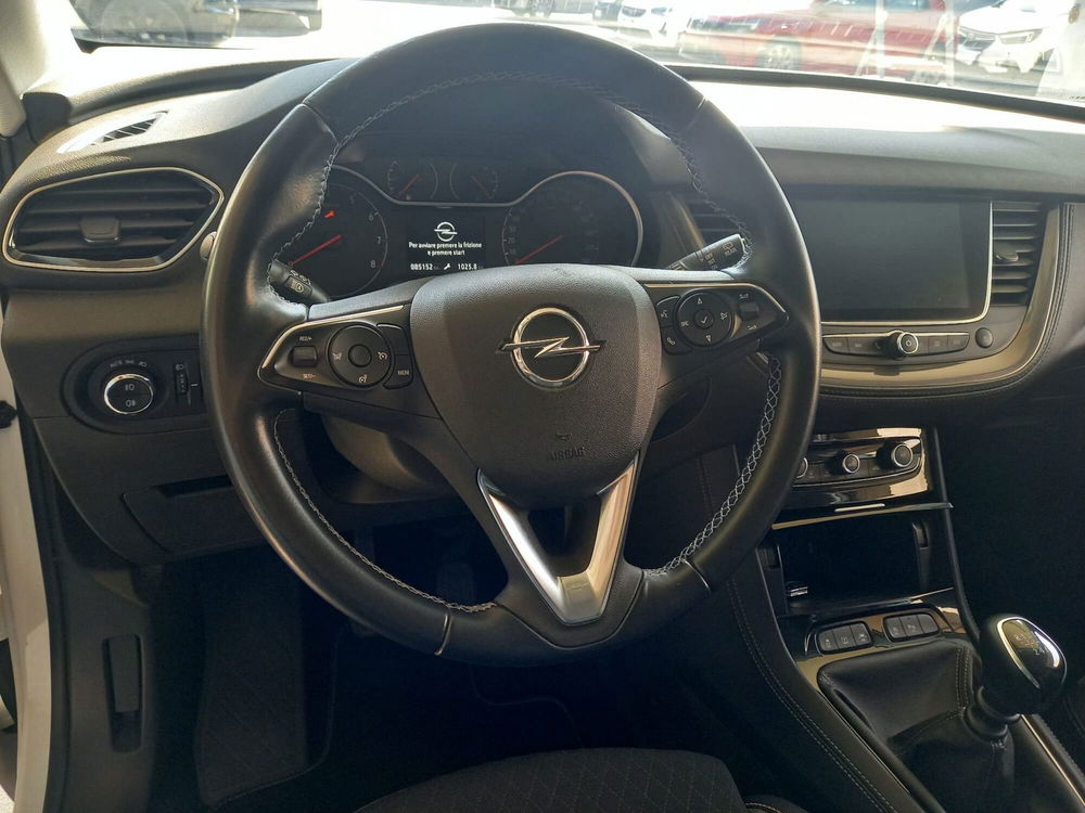 Opel Grandland X usata a Salerno (11)