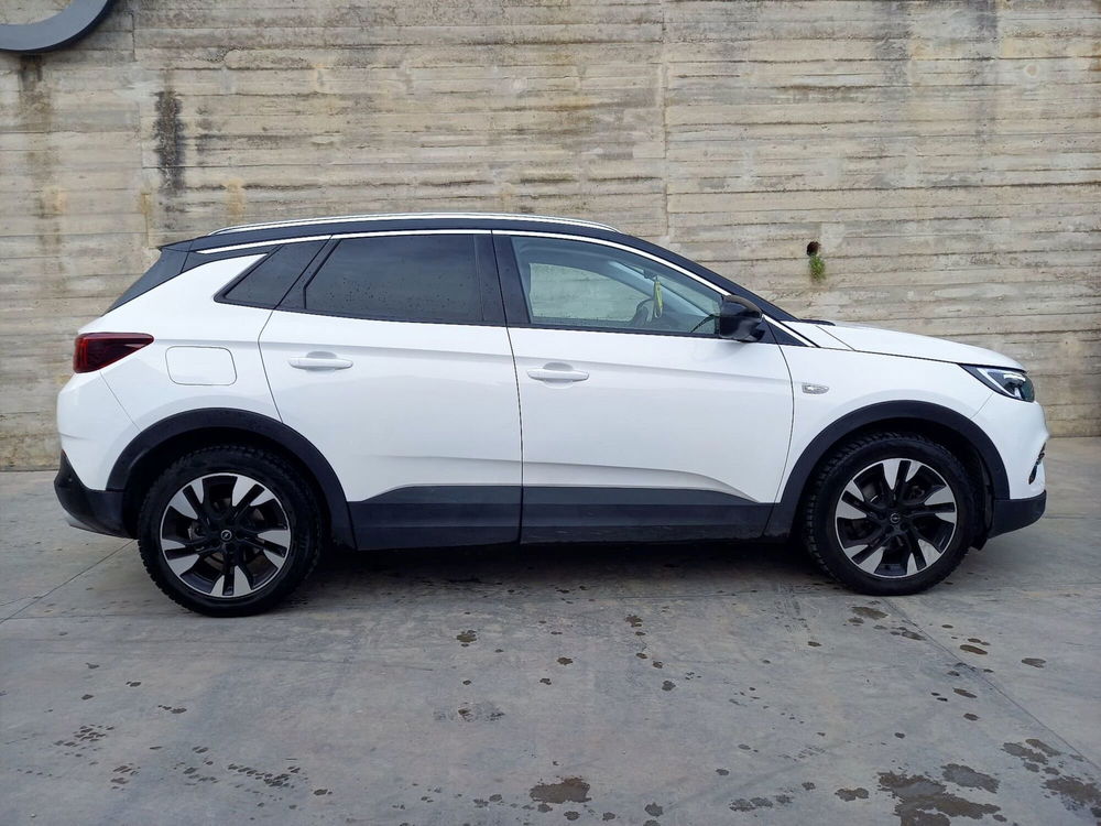 Opel Grandland X usata a Salerno (3)