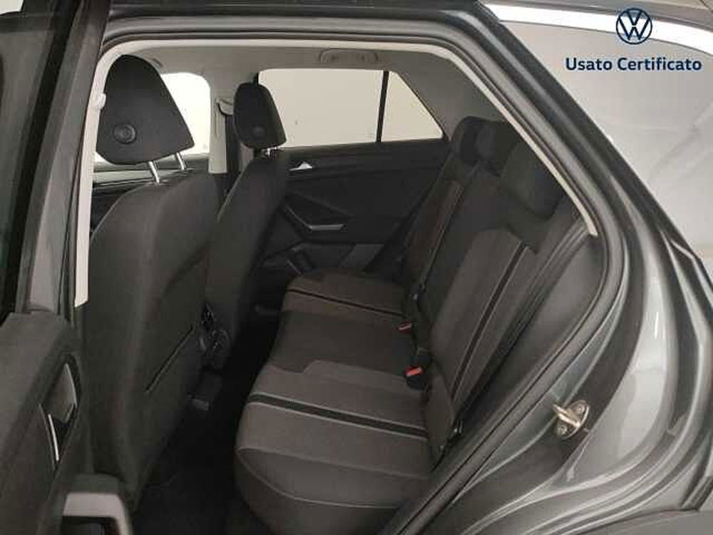 Volkswagen T-Roc usata a Varese (11)