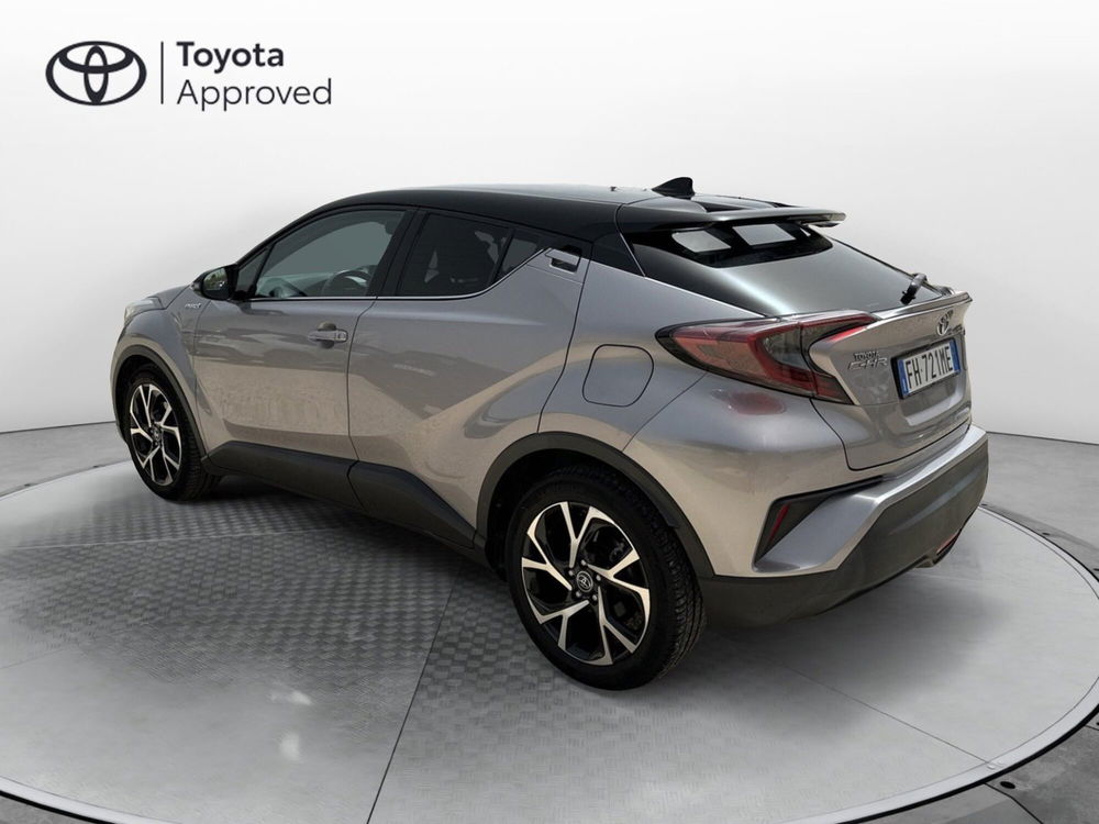 Toyota Toyota C-HR usata a Ragusa (4)